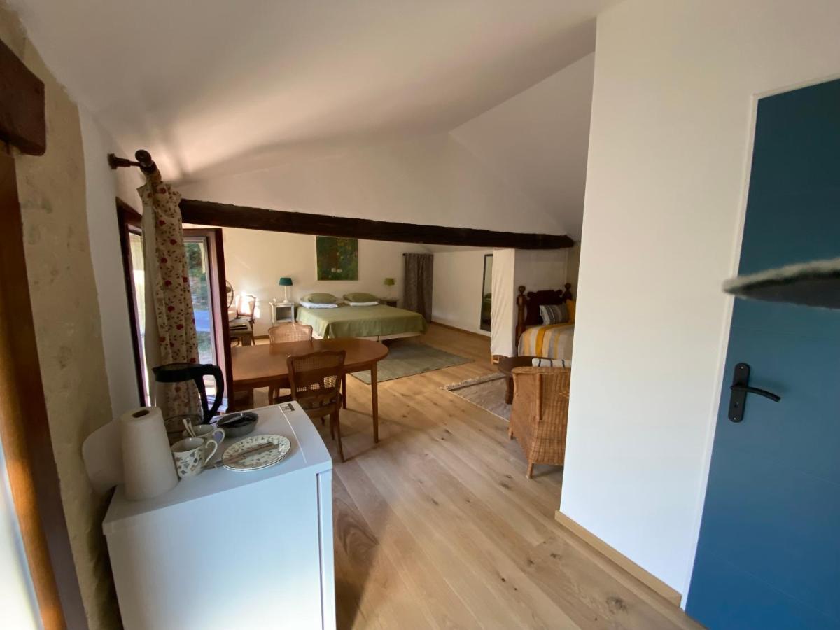 Otarkia Hotell Villedieu  Exteriör bild